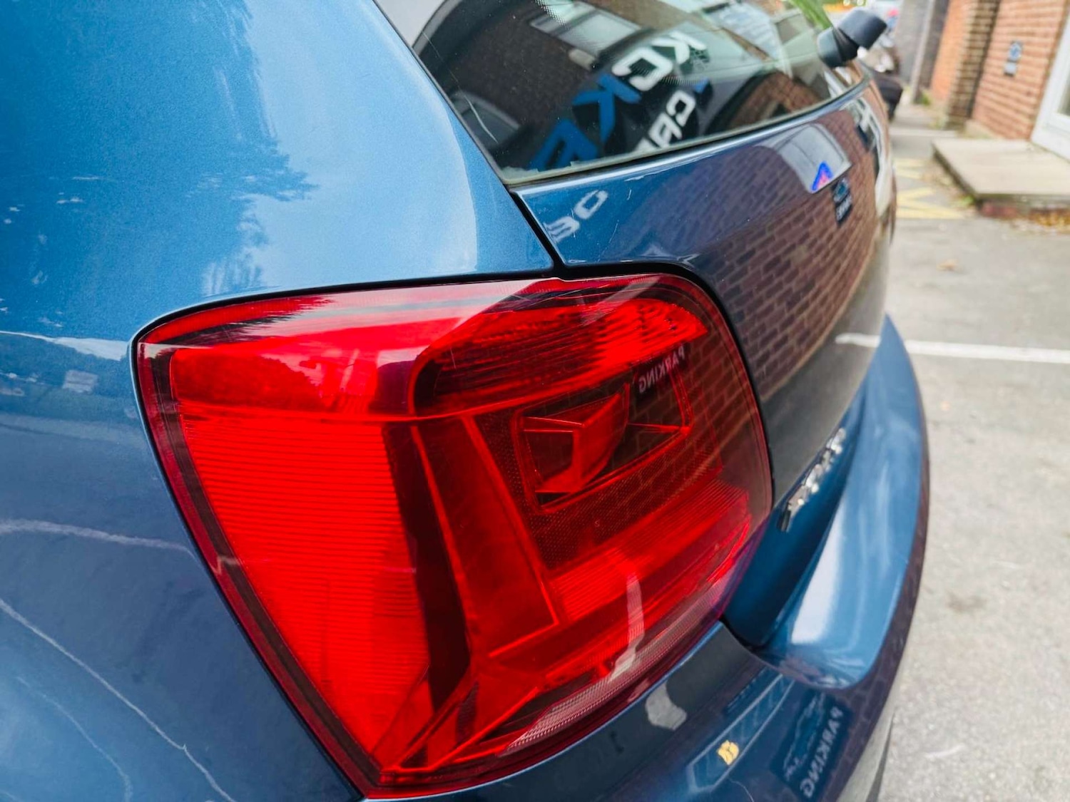 Used Volkswagen Polo 2015 for sale - 76601406: Photo 11