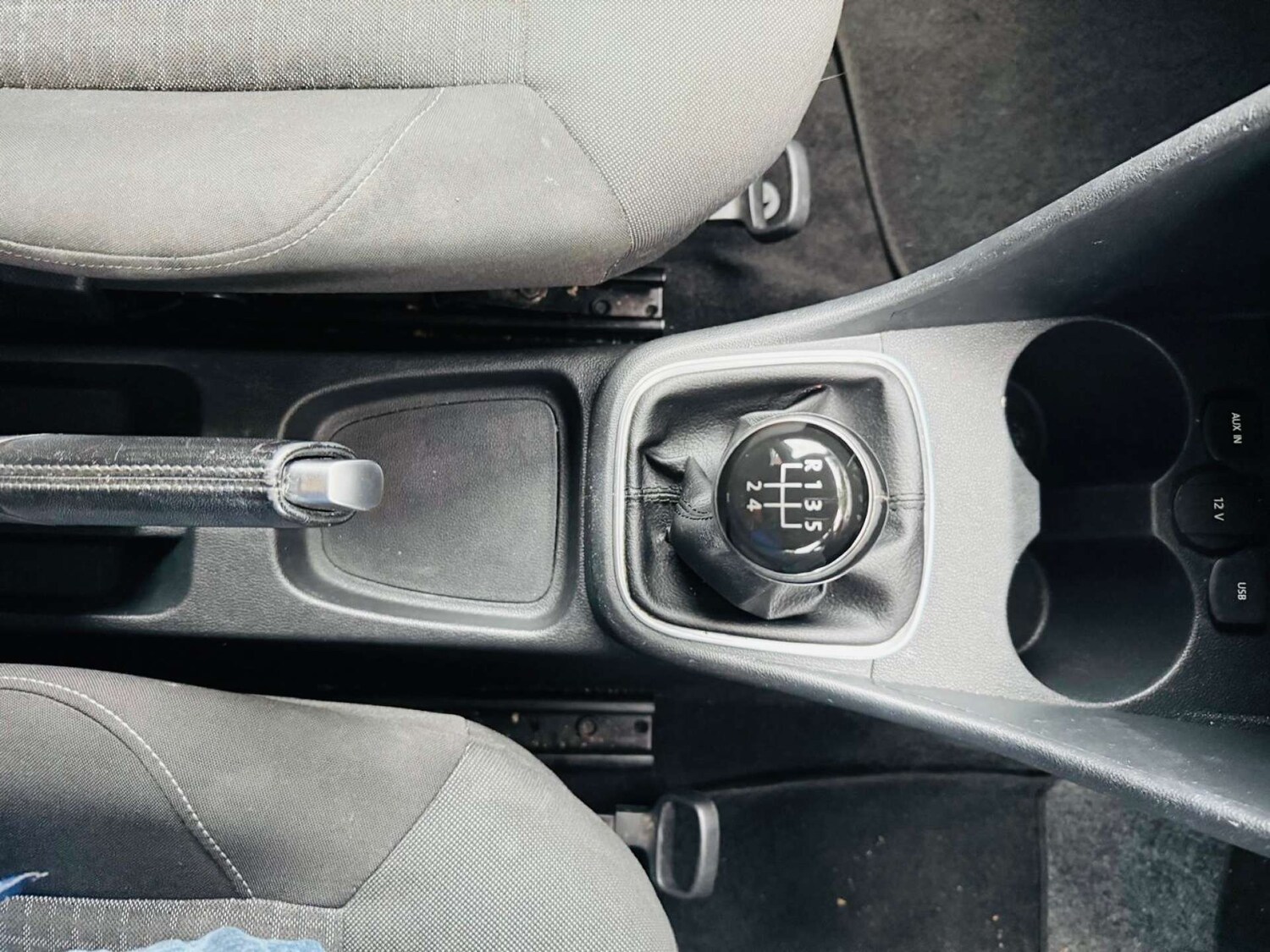 Used Volkswagen Polo 2015 for sale - 76601406: Photo 31