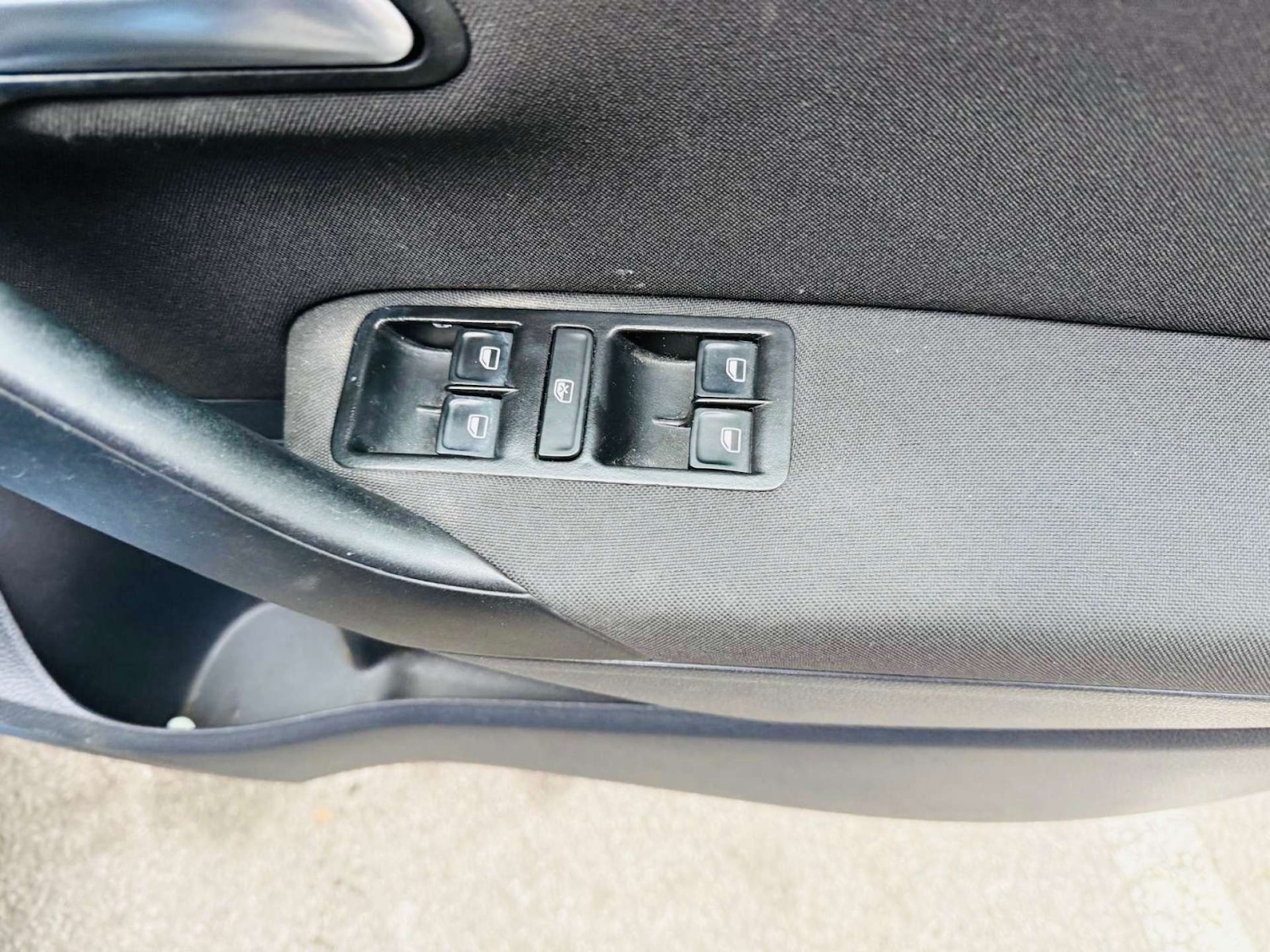 Used Volkswagen Polo 2015 for sale - 76601406: Photo 33