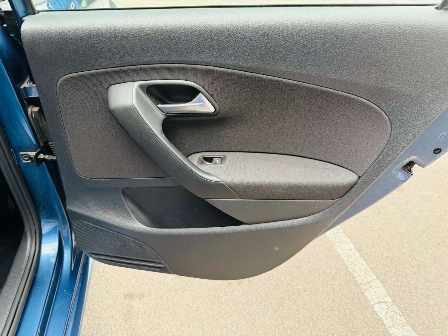 Used Volkswagen Polo 2015 for sale - 76601406: Photo 57