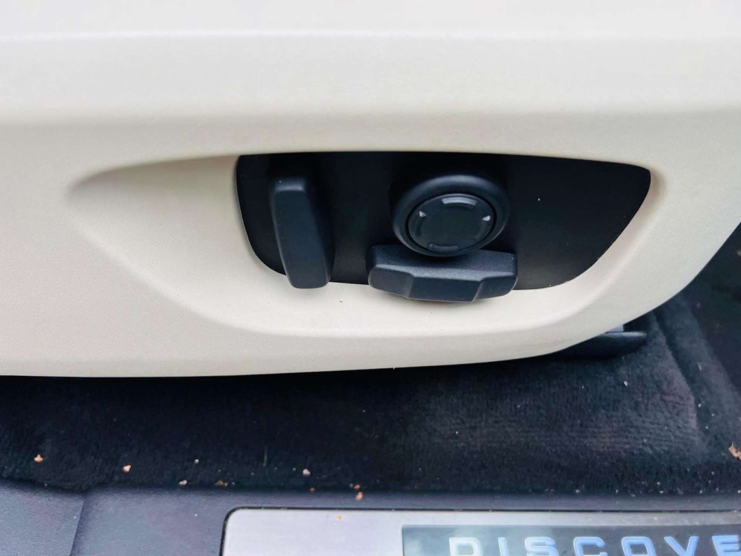 Used Land Rover Discovery Sport 2017 for sale - 76600640: Photo 39