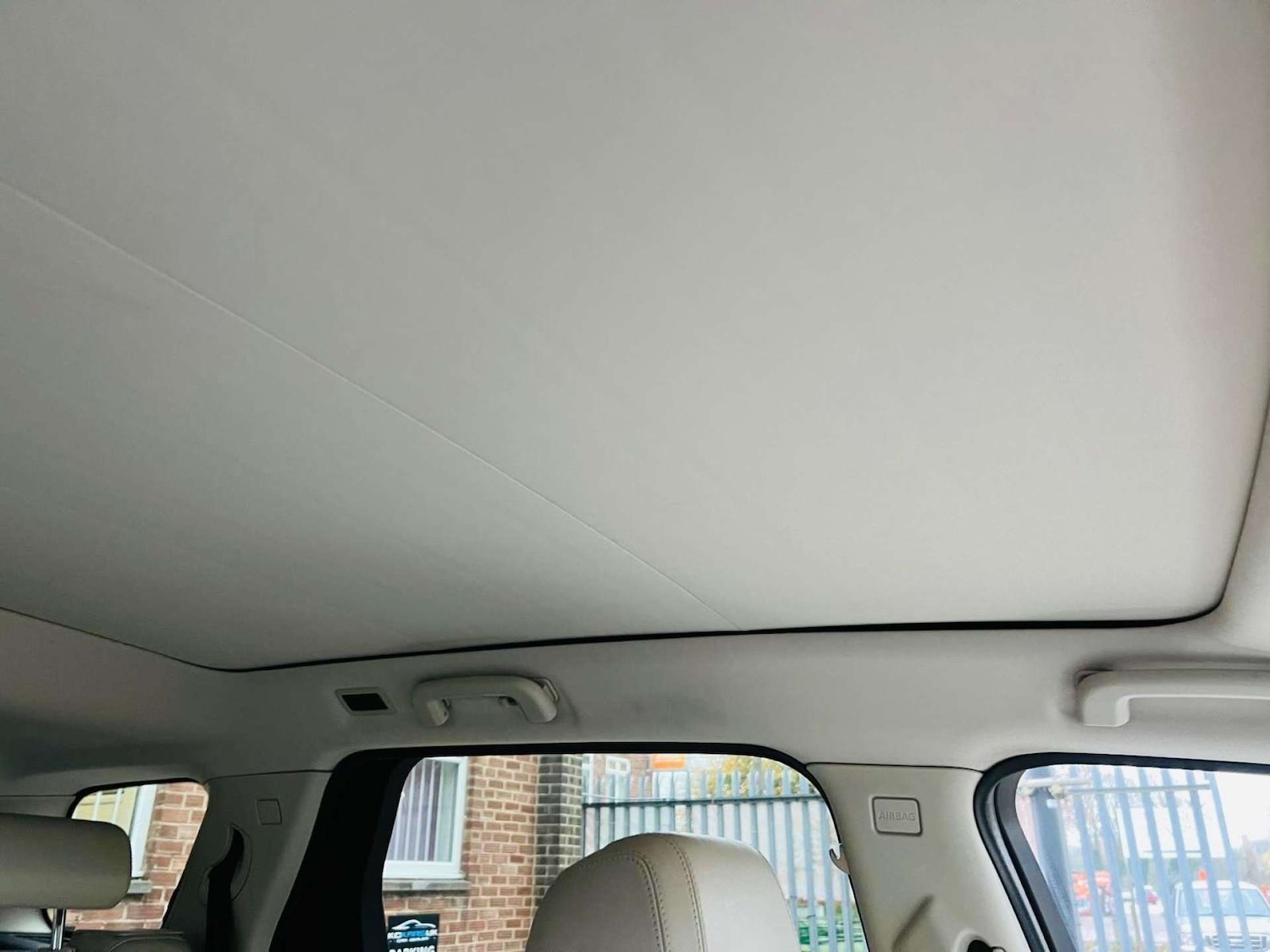 Used Land Rover Discovery Sport 2017 for sale - 76600640: Photo 51