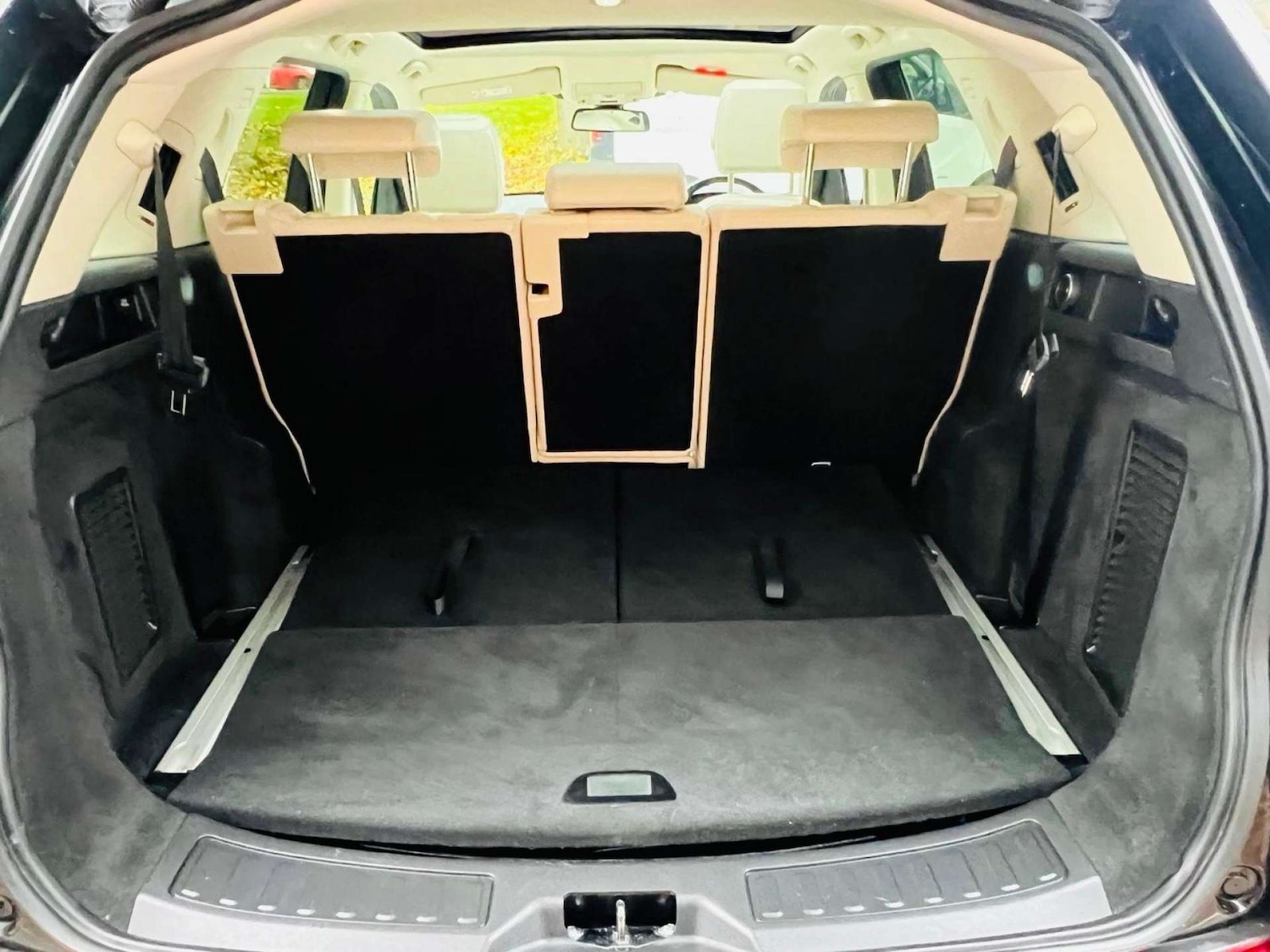 Used Land Rover Discovery Sport 2017 for sale - 76600640: Photo 73