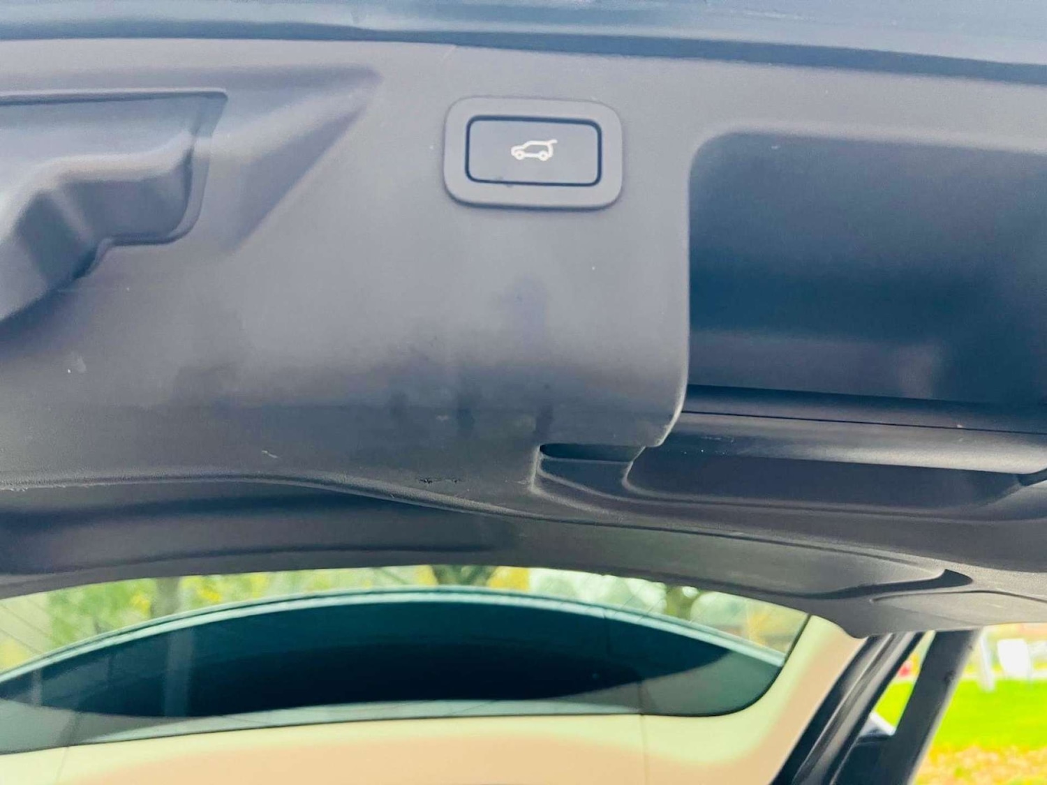 Used Land Rover Discovery Sport 2017 for sale - 76600640: Photo 74