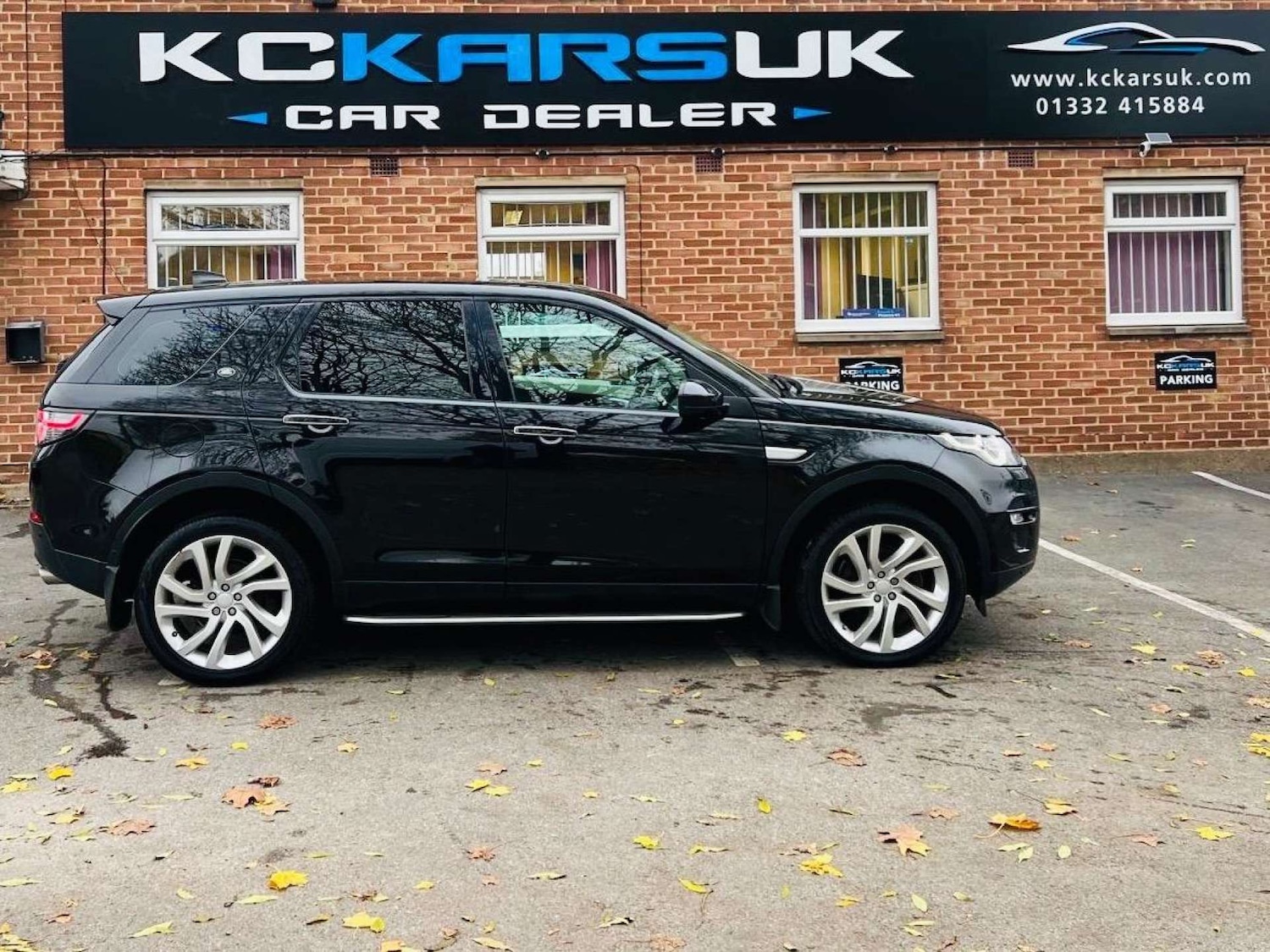 Used Land Rover Discovery Sport 2017 for sale - 76600640: Photo 8