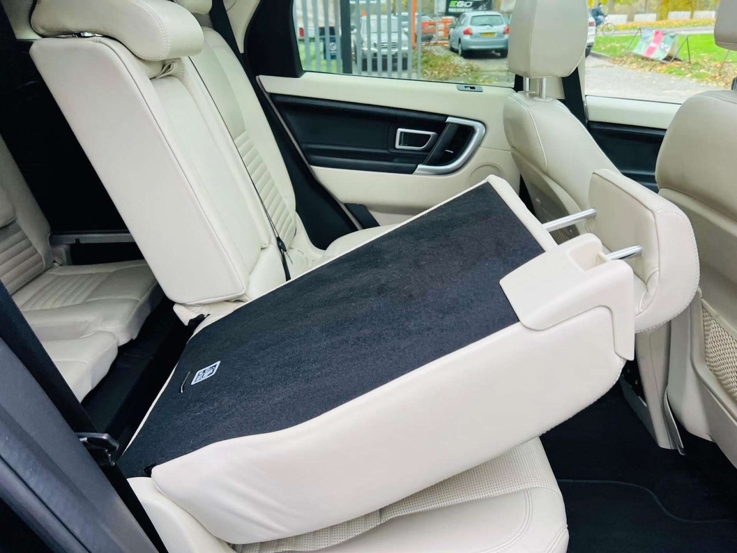 Used Land Rover Discovery Sport 2017 for sale - 76600640: Photo 83