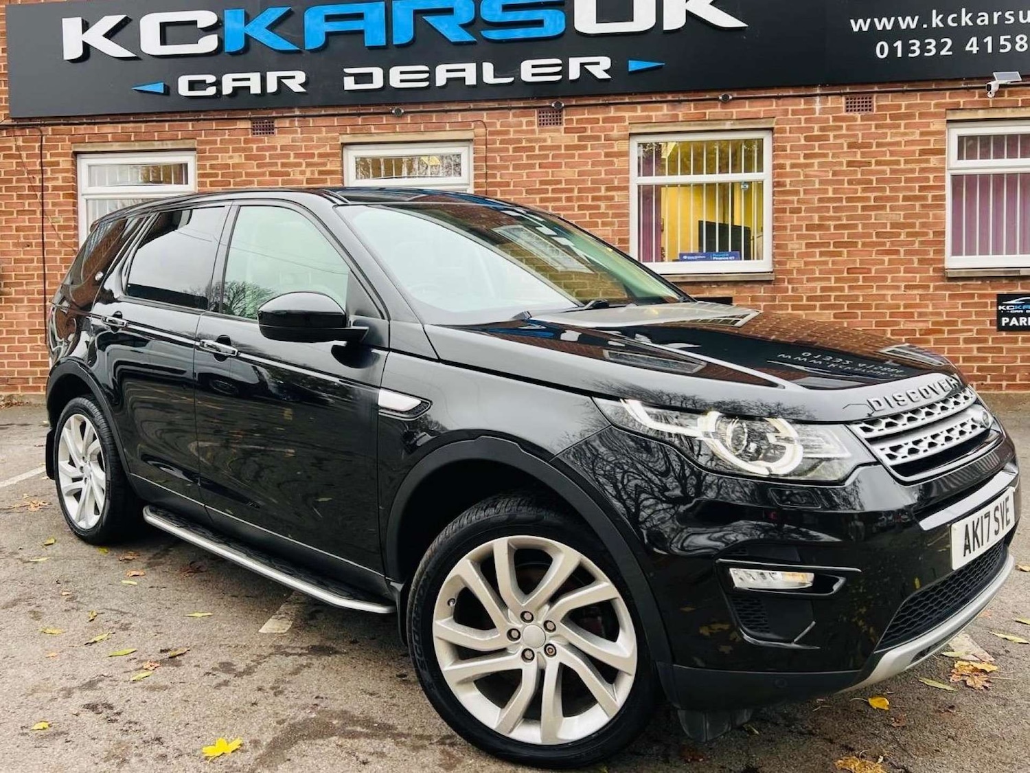 Used Land Rover Discovery Sport 2017 for sale - 76600640: Photo 9