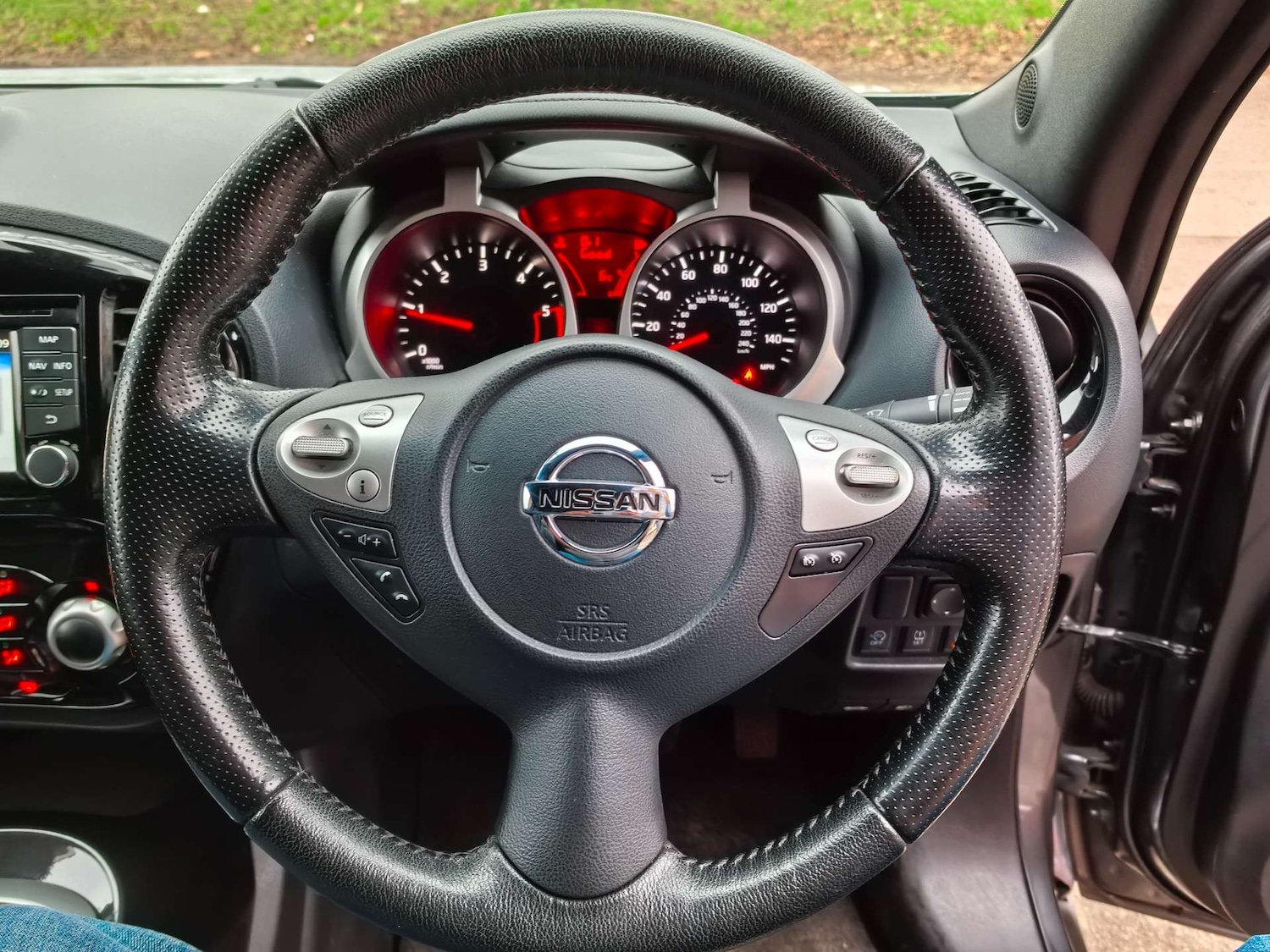 Used Nissan Juke 2015 for sale - 76941042: Photo 13