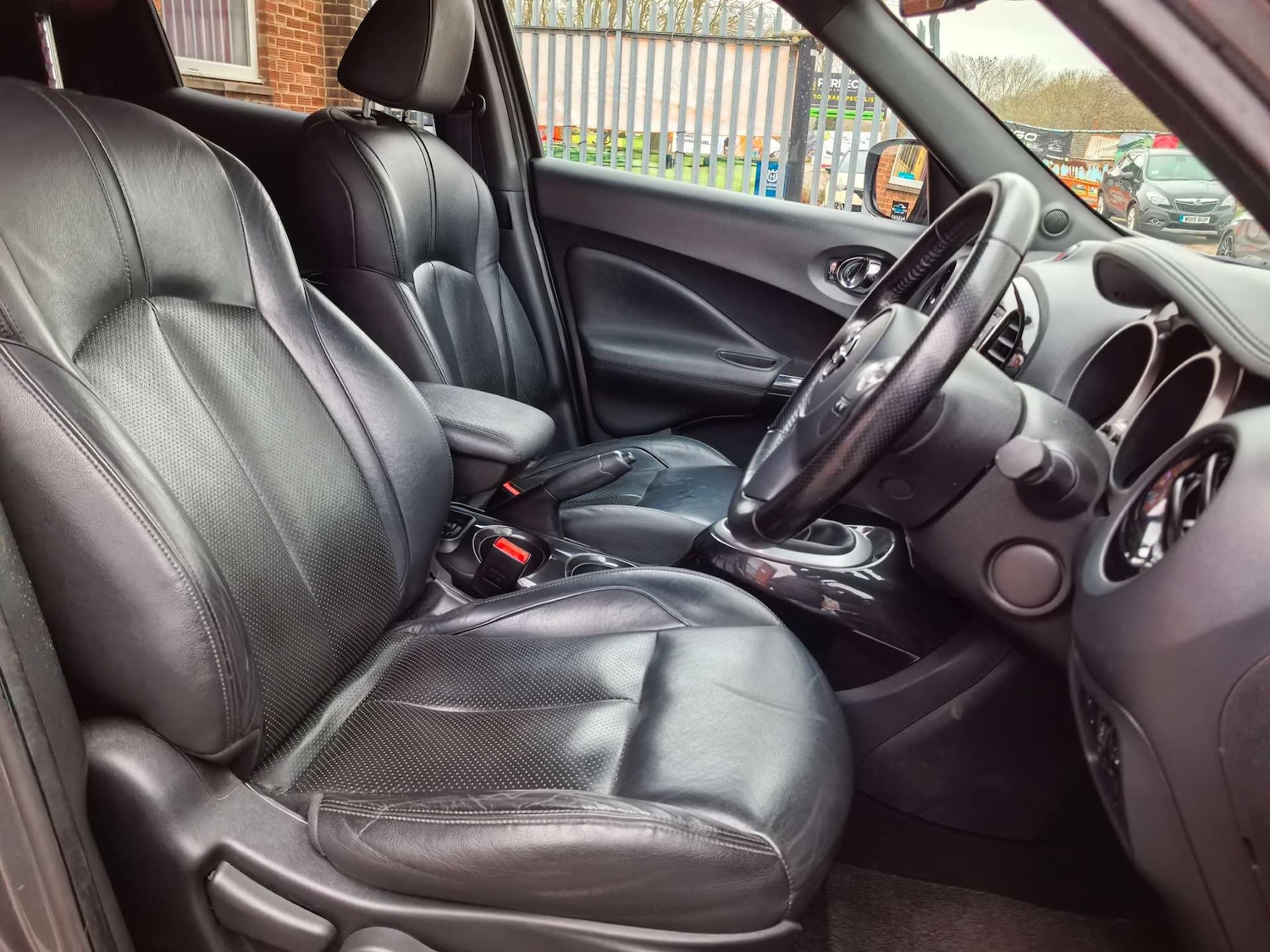 Used Nissan Juke 2015 for sale - 76941042: Photo 17