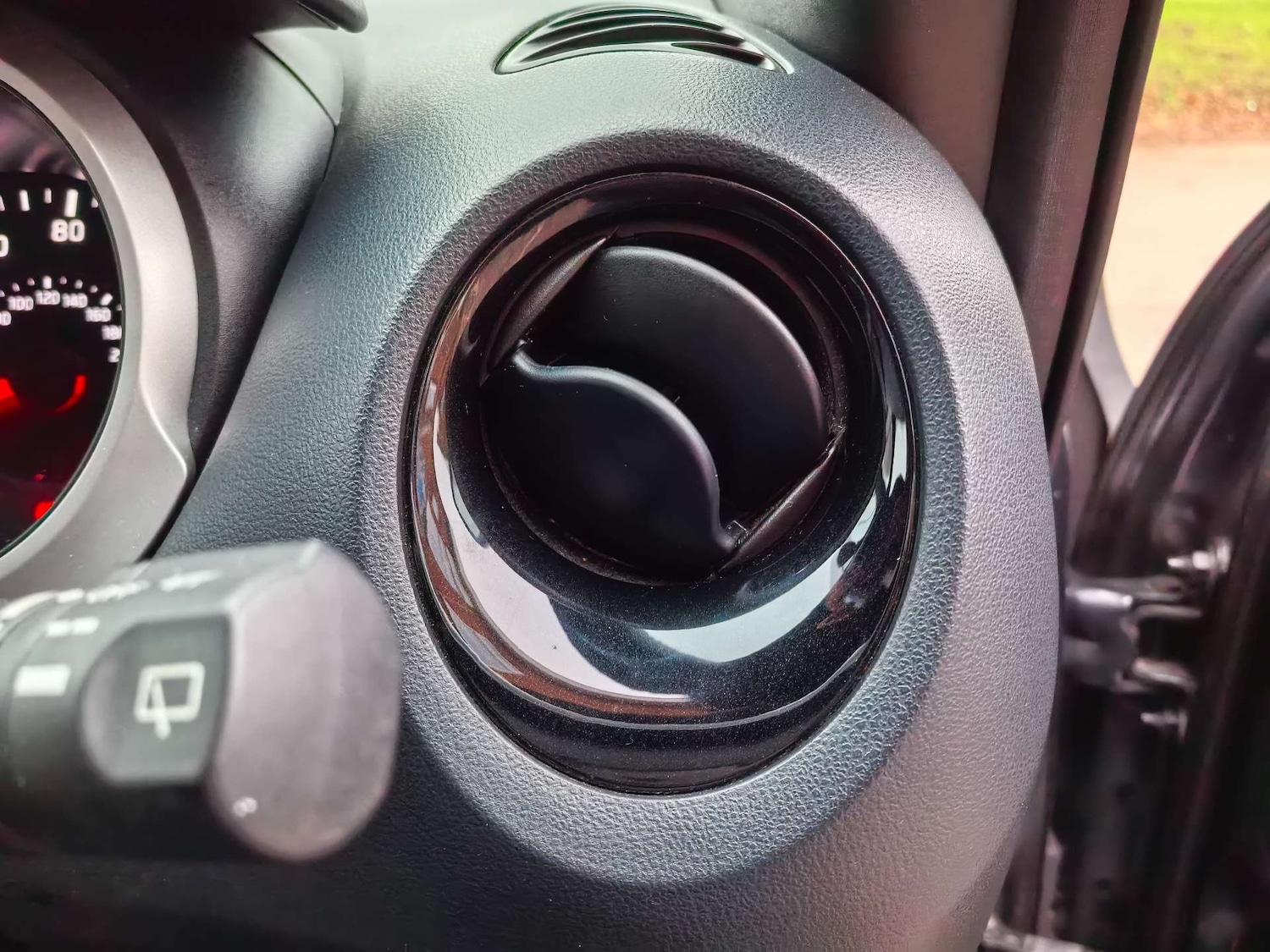 Used Nissan Juke 2015 for sale - 76941042: Photo 73