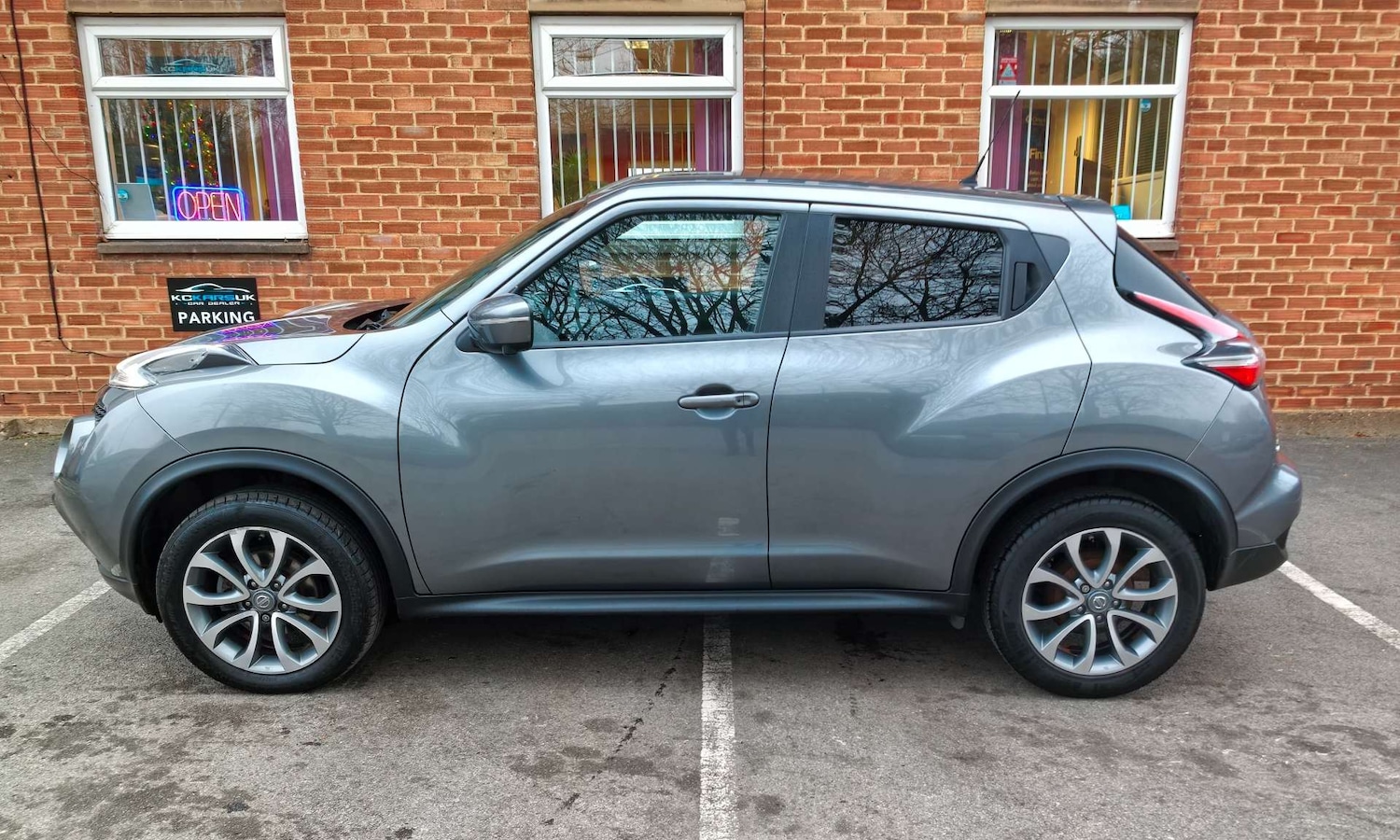 Used Nissan Juke 2015 for sale - 76941042: Photo 95