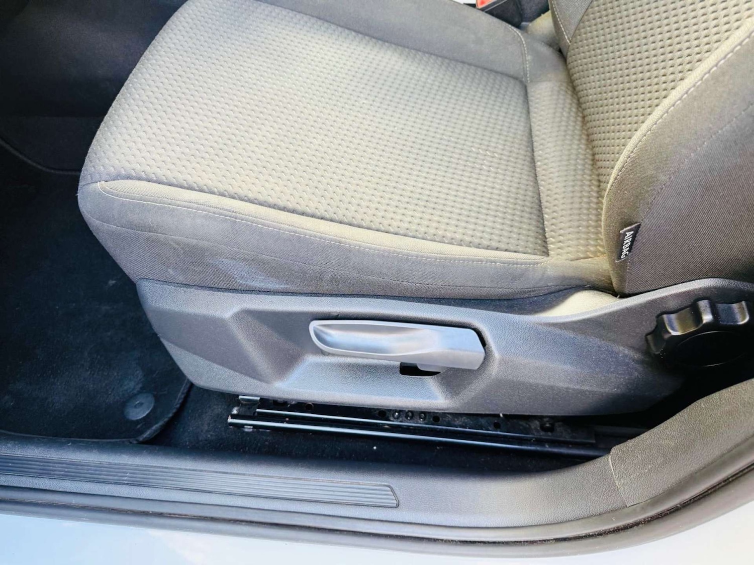 Used Volkswagen Polo 2018 for sale - 76601432: Photo 17