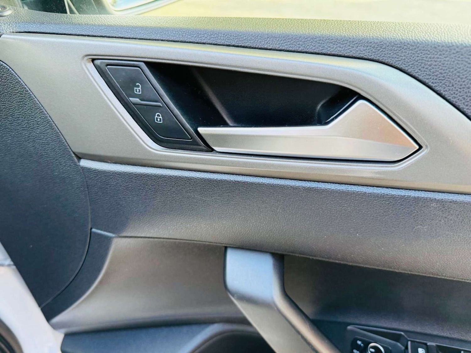 Used Volkswagen Polo 2018 for sale - 76601432: Photo 19