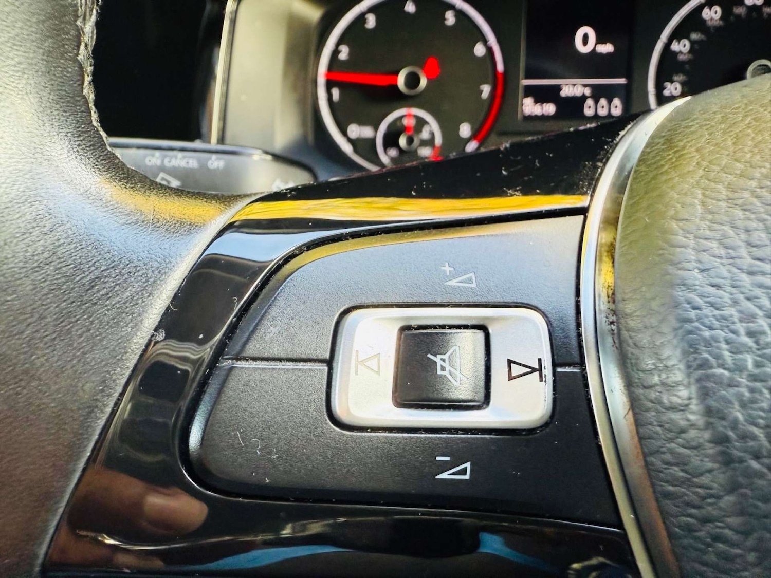 Used Volkswagen Polo 2018 for sale - 76601432: Photo 24