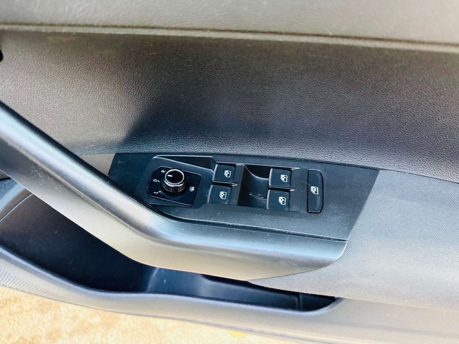 Used Volkswagen Polo 2018 for sale - 76601432: Photo 25