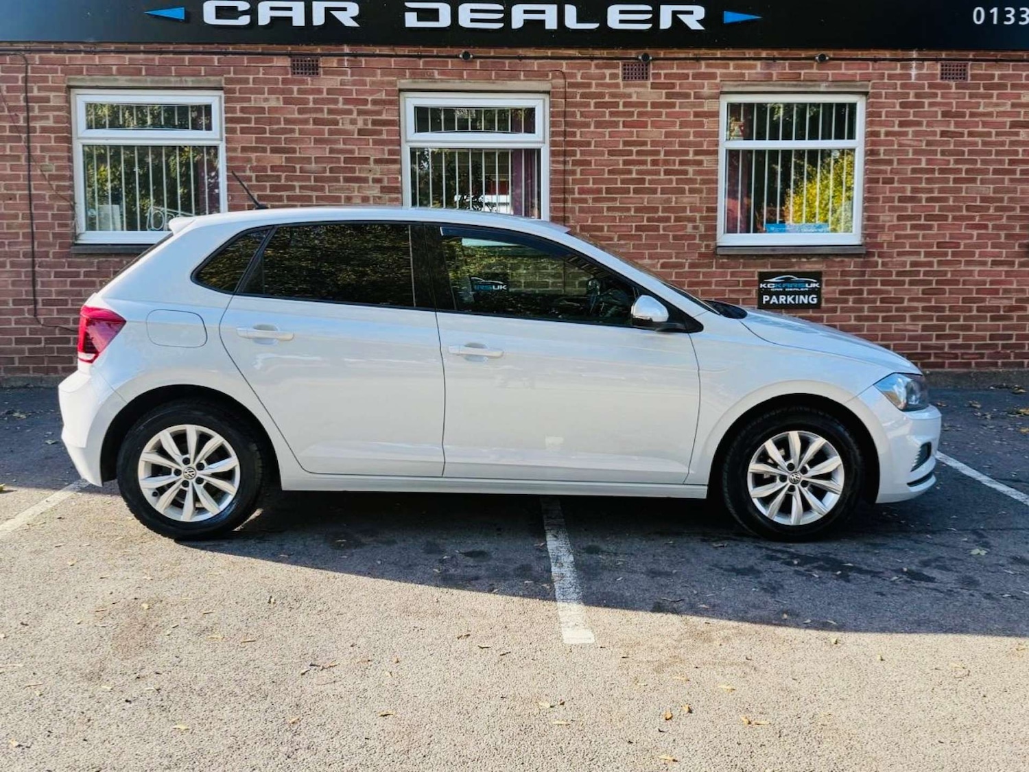 Used Volkswagen Polo 2018 for sale - 76601432: Photo 5