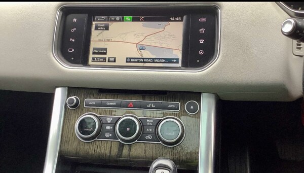 Used Land Rover Range Rover Sport 2015 for sale - 76316844: Photo 8