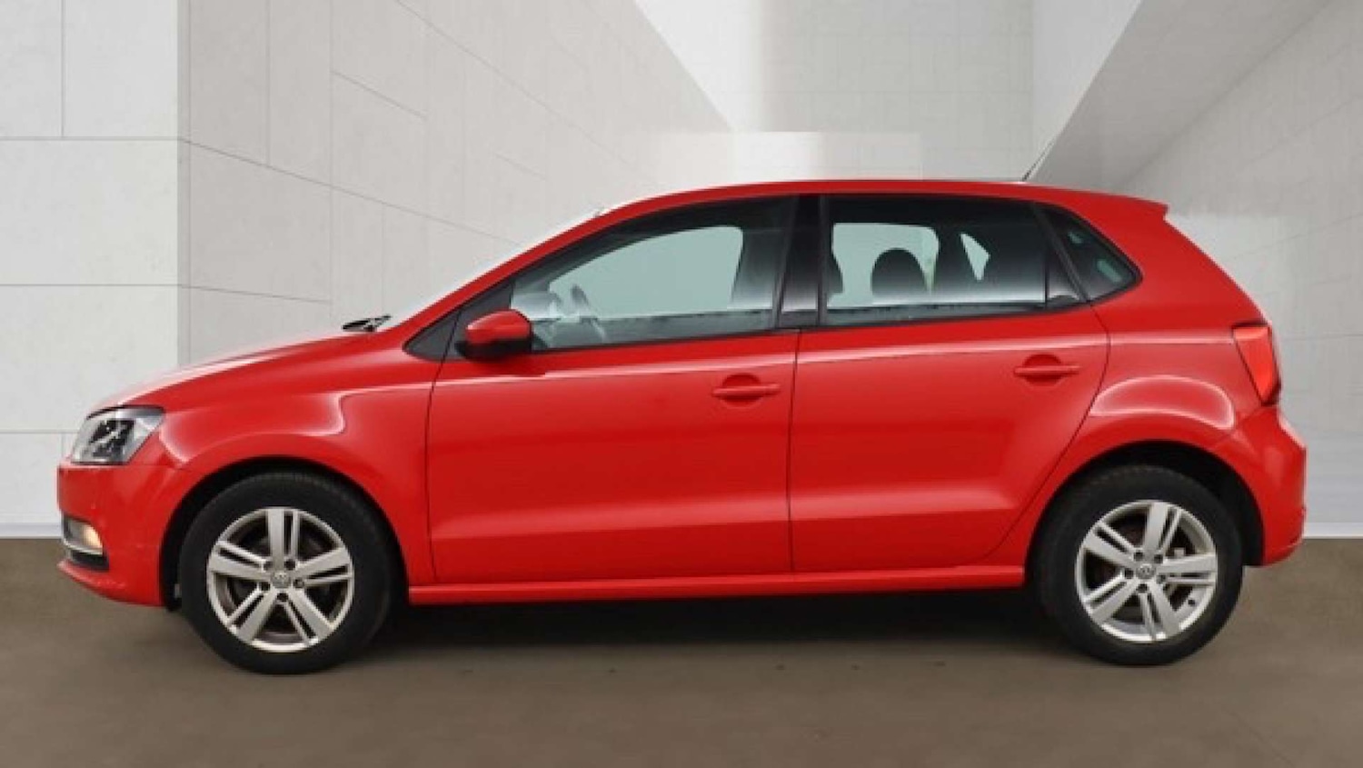 Used Volkswagen Polo 2017 for sale - 78215498: Photo 6
