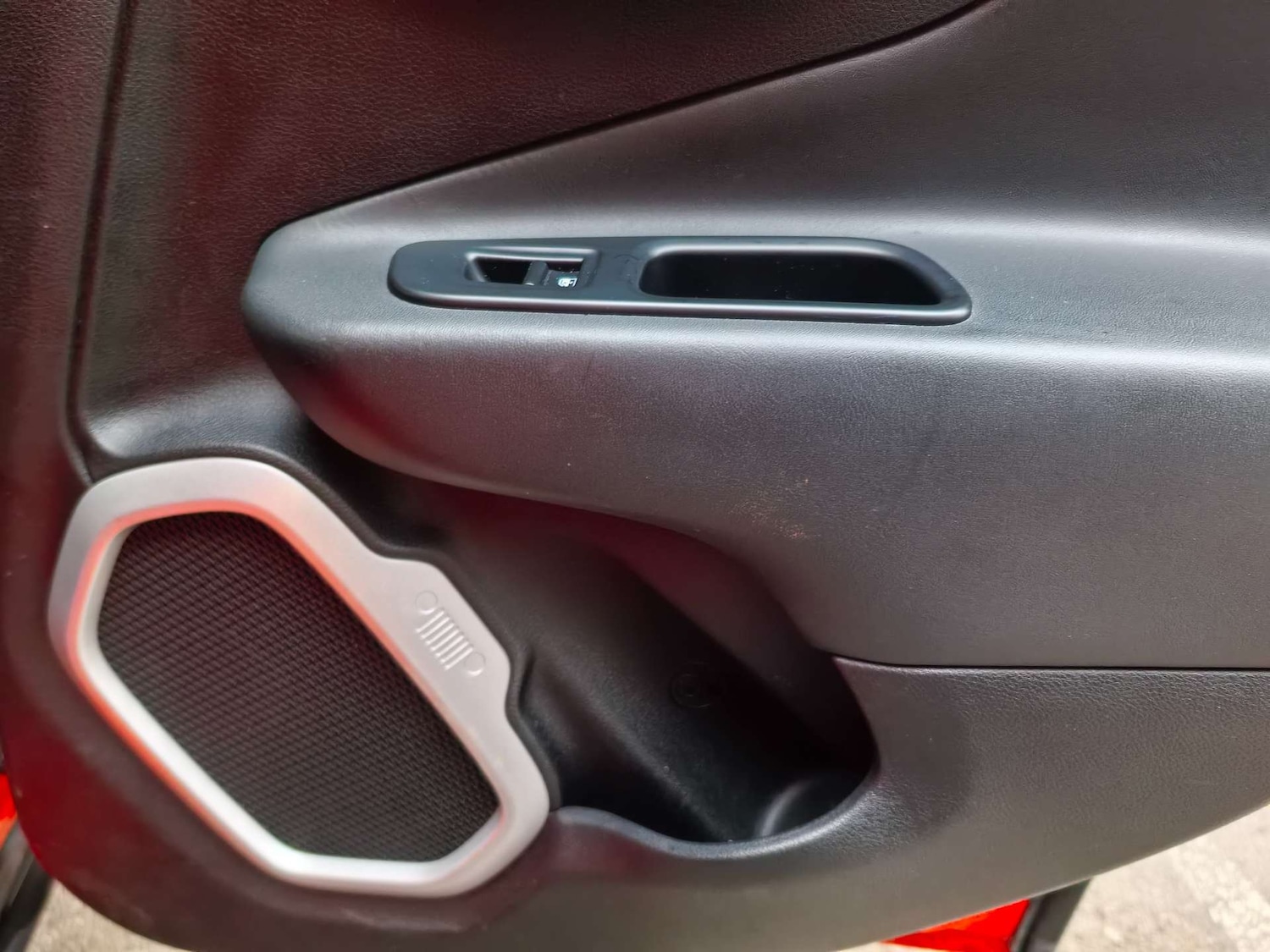 Used Jeep Renegade 2016 for sale - 76941060: Photo 62