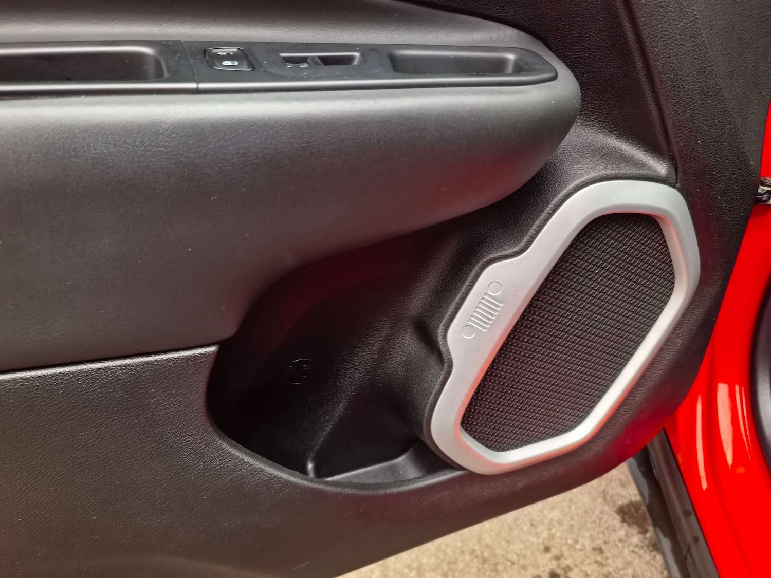 Used Jeep Renegade 2016 for sale - 76941060: Photo 75