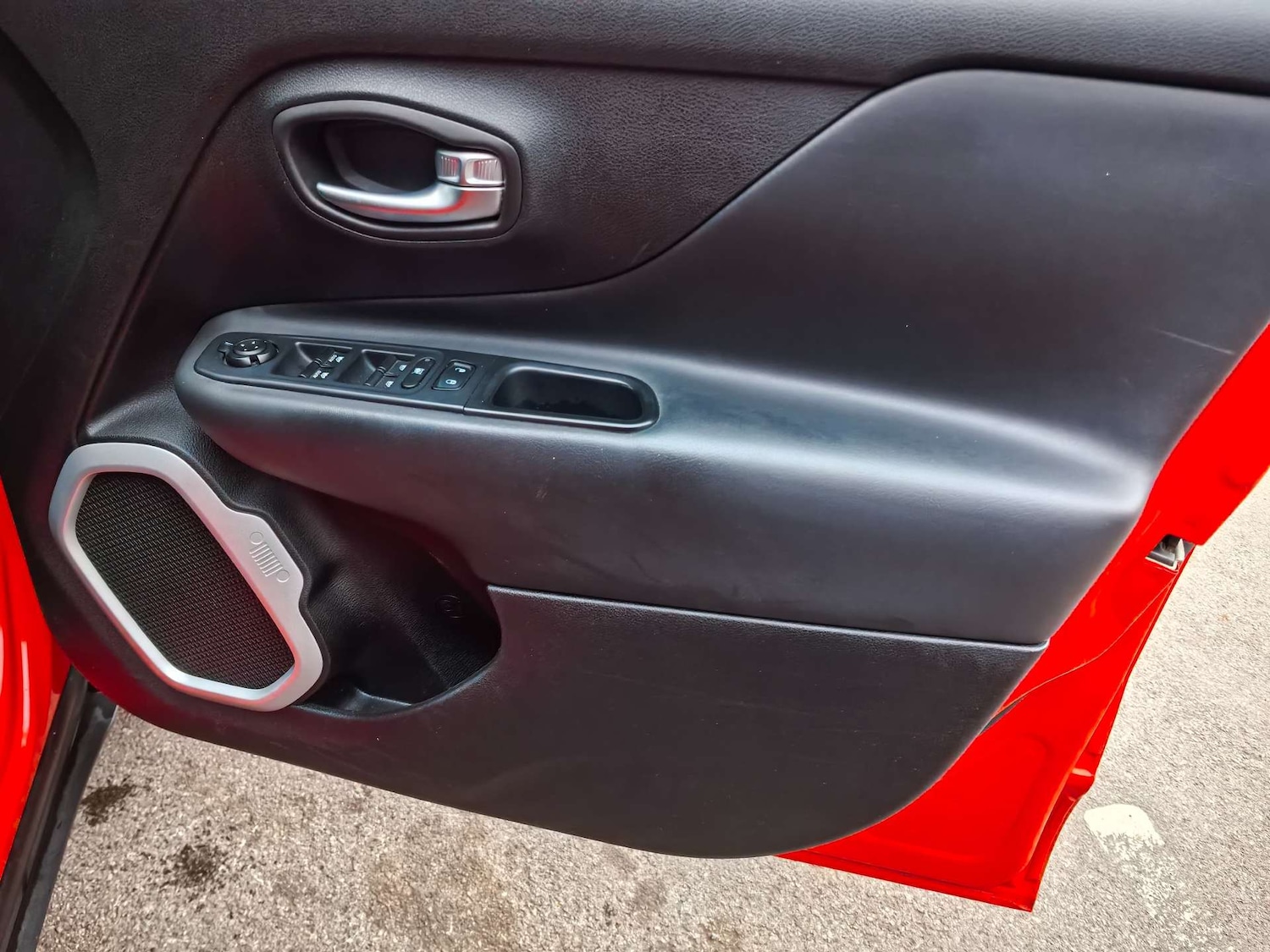 Used Jeep Renegade 2016 for sale - 76941060: Photo 79