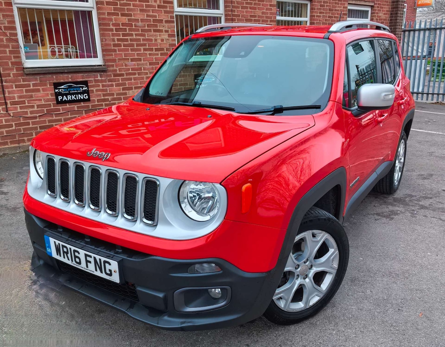 Used Jeep Renegade 2016 for sale - 76941060: Photo 81
