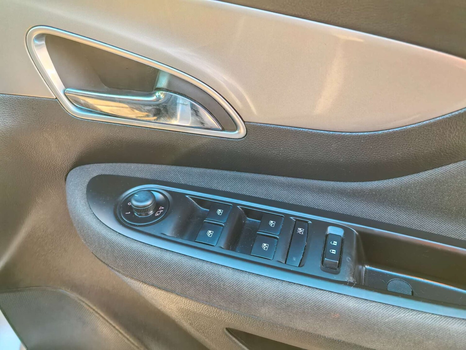 Used Vauxhall Mokka 2016 for sale - 76517541: Photo 60