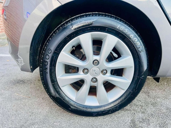 Used Hyundai i20 2013 for sale - 76278397: Photo 16