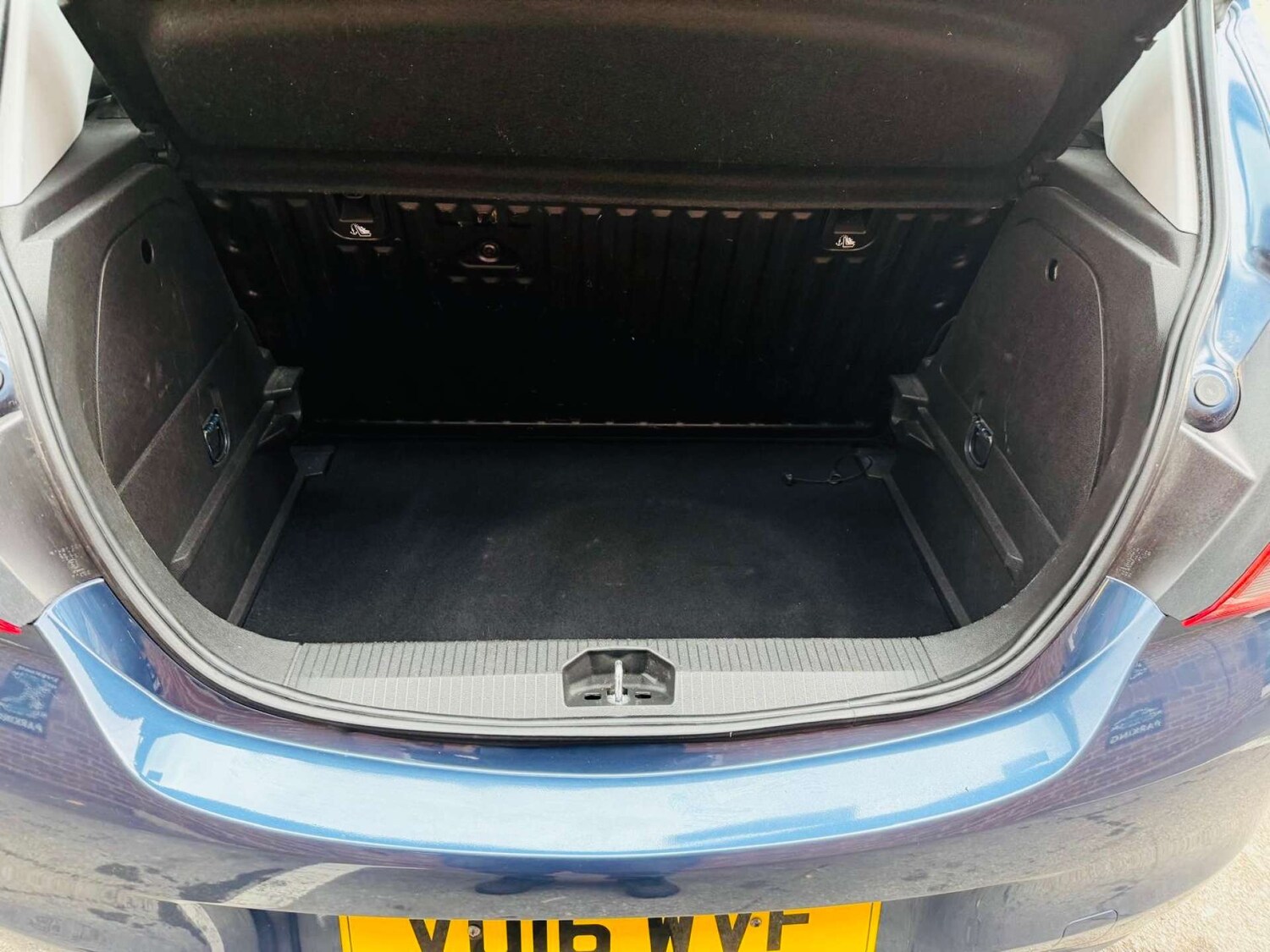 Used Vauxhall Corsa 2016 for sale - 76601300: Photo 42