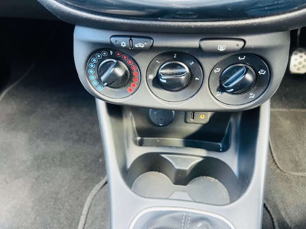 Used Vauxhall Corsa 2015 for sale - 75151852: Photo 25