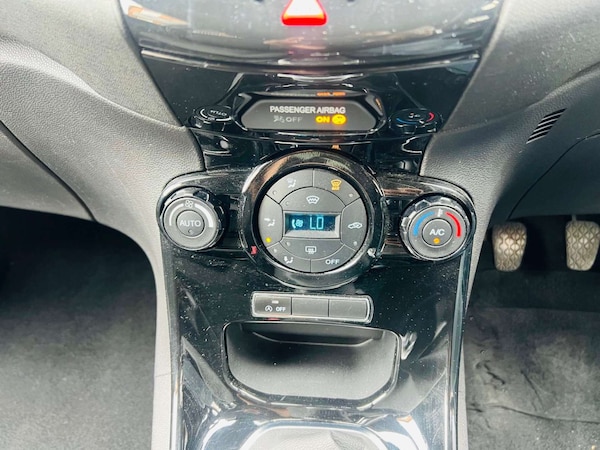 Used Ford Fiesta 2016 for sale - 75651799: Photo 27