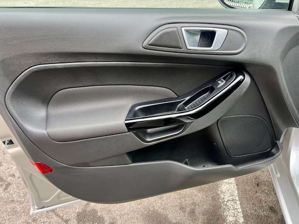Used Ford Fiesta 2016 for sale - 75651799: Photo 67