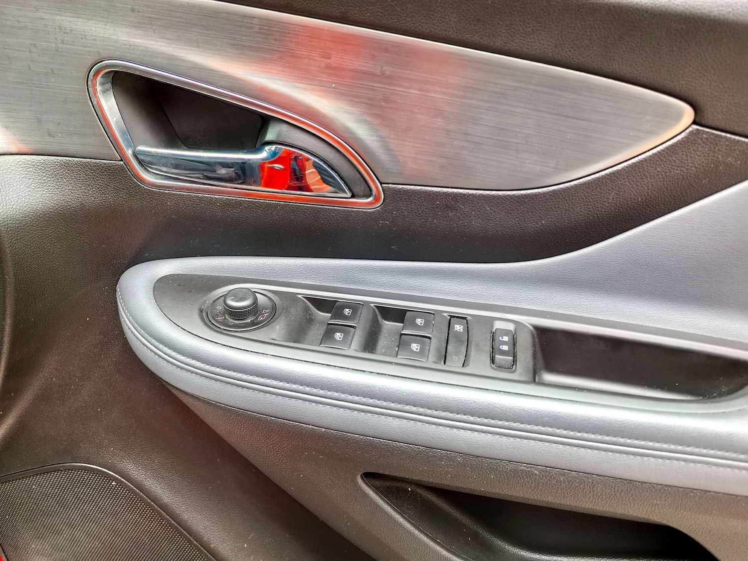 Used Vauxhall Mokka 2015 for sale - 77548537: Photo 25