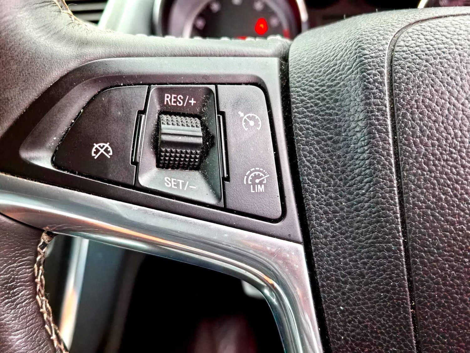 Used Vauxhall Mokka 2015 for sale - 77548537: Photo 78