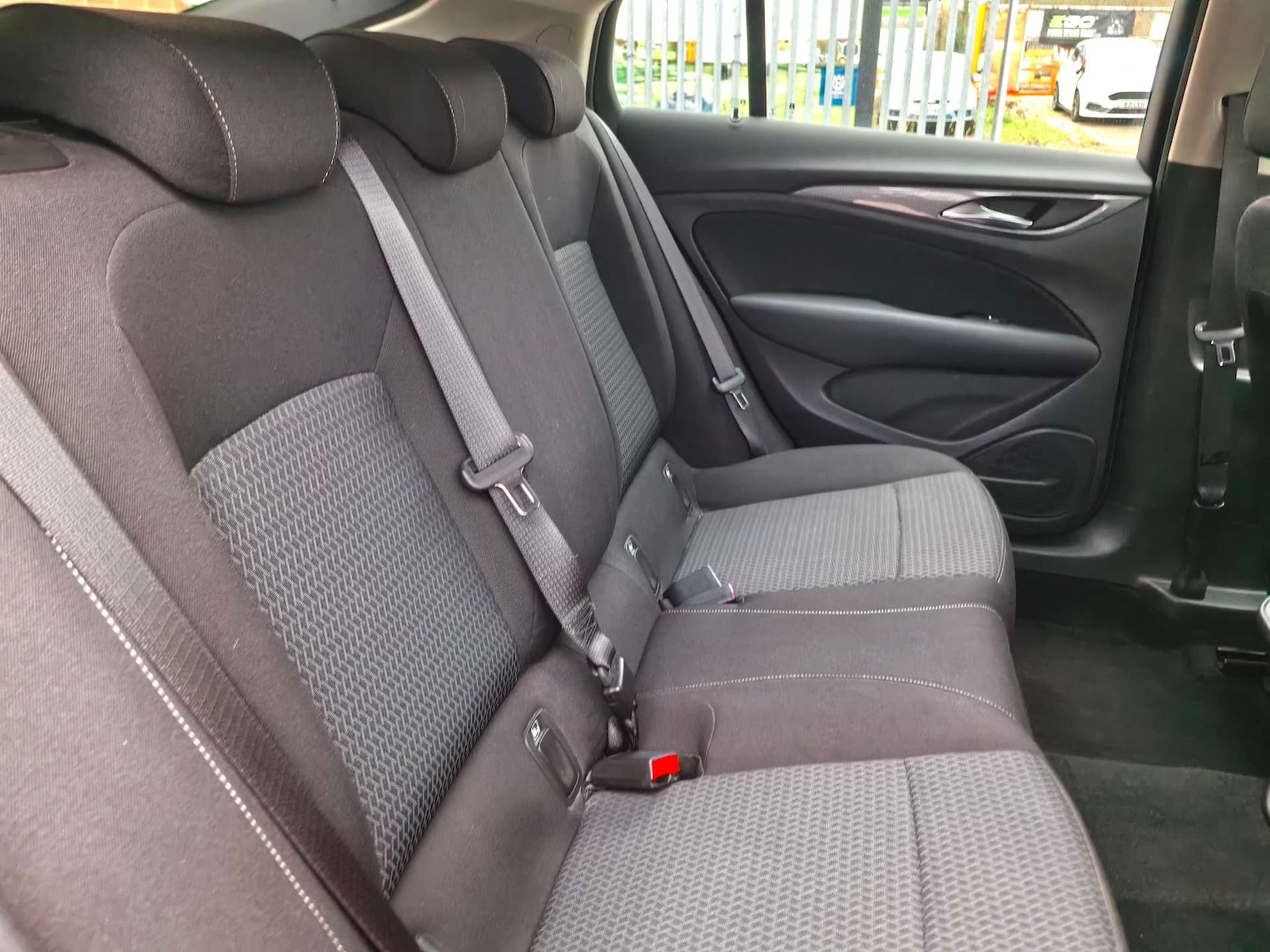 Used Vauxhall Insignia 2021 for sale - 76946111: Photo 22