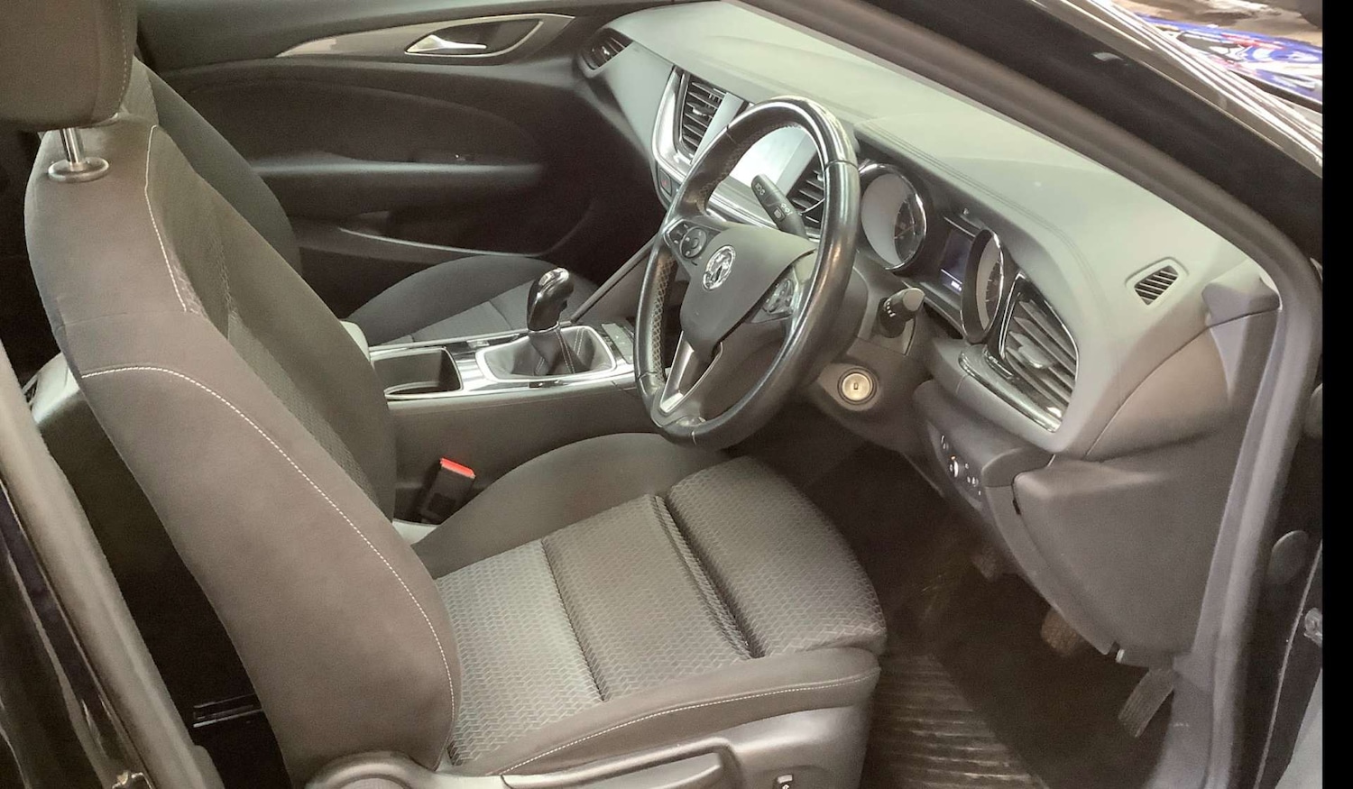 Used Vauxhall Insignia 2021 for sale - 76946111: Photo 7