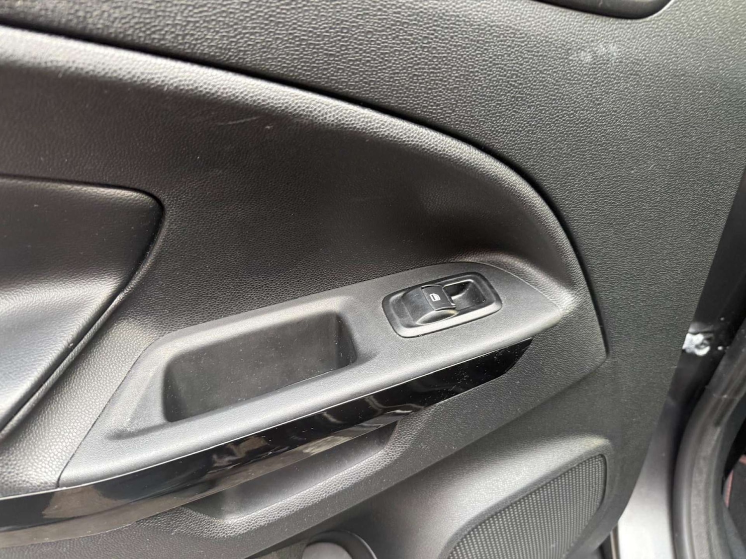 Used Ford Ecosport 2019 for sale - 76601417: Photo 30