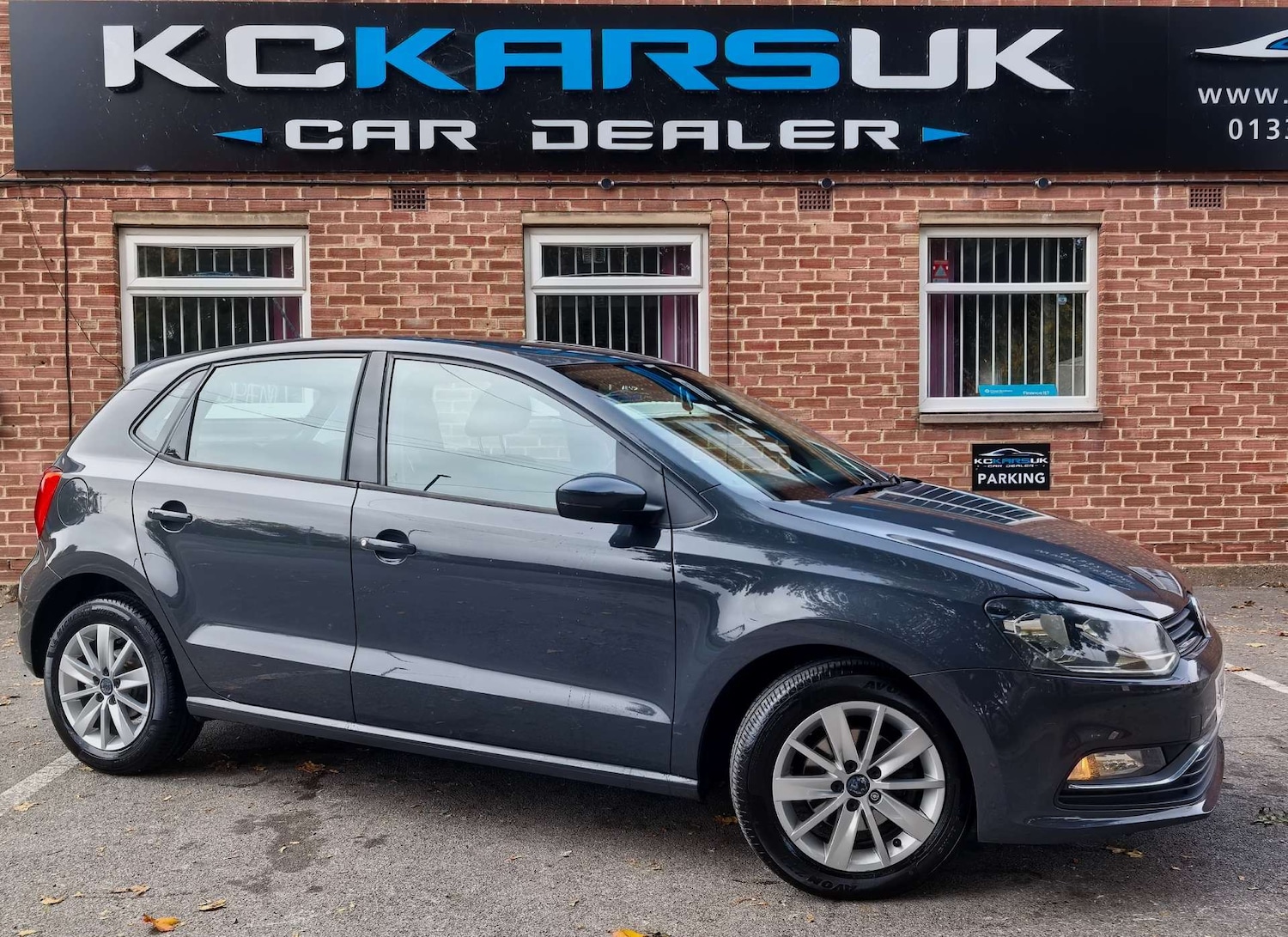 Used Volkswagen Polo 2015 for sale - 76601373: Photo 11