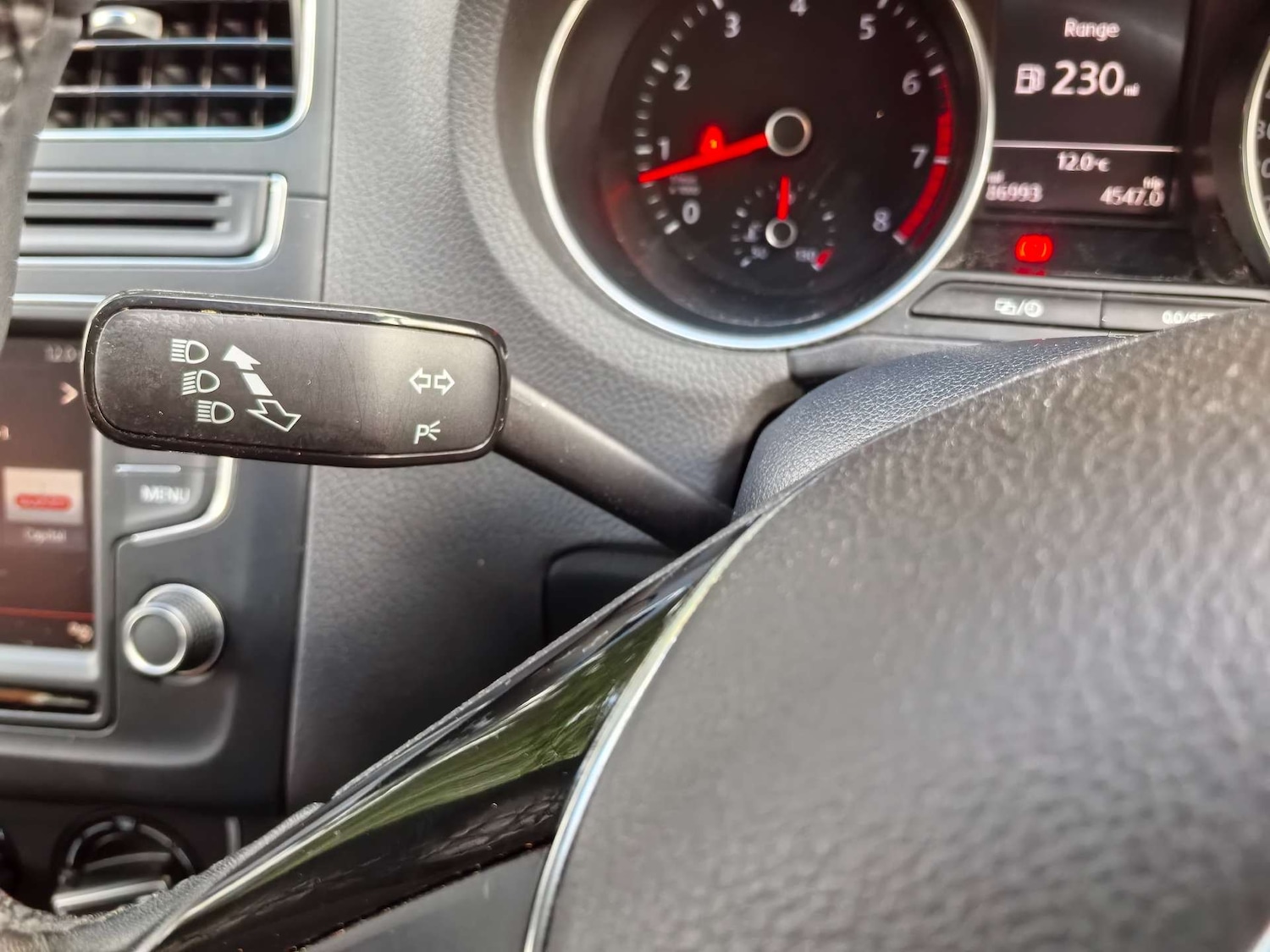 Used Volkswagen Polo 2015 for sale - 76601373: Photo 19