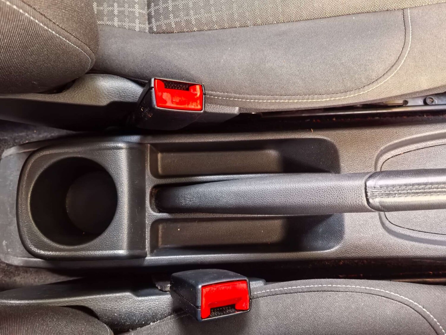 Used Volkswagen Polo 2015 for sale - 76601373: Photo 27