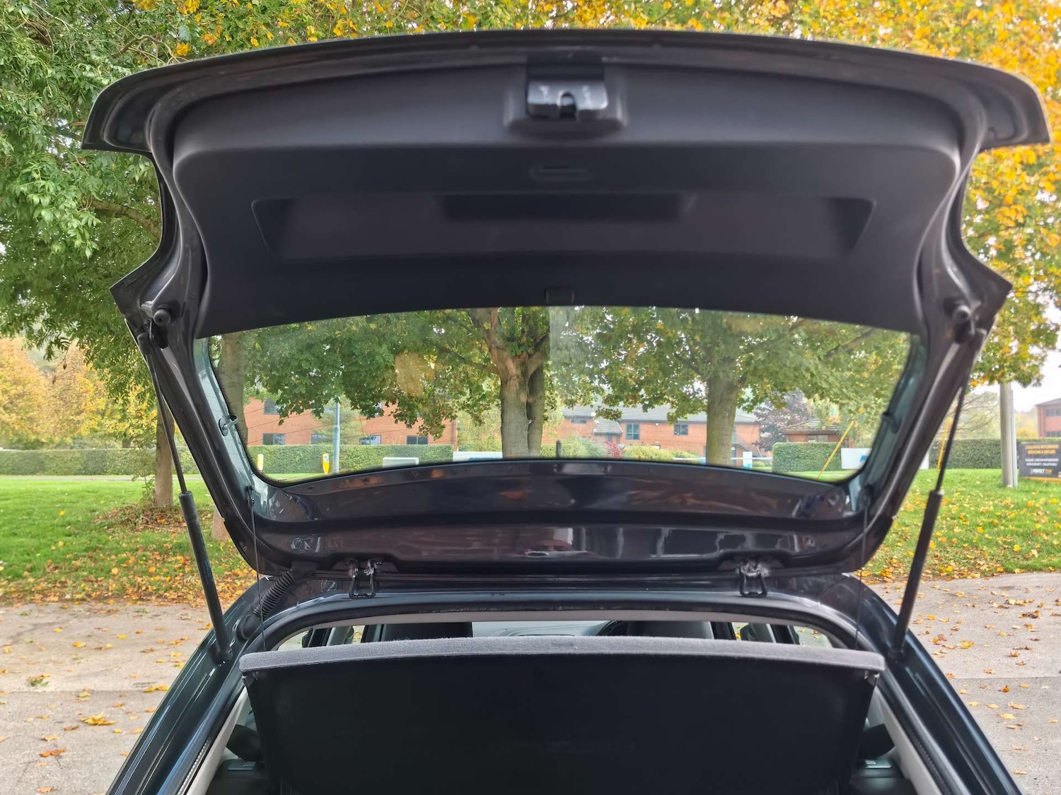 Used Volkswagen Polo 2015 for sale - 76601373: Photo 34