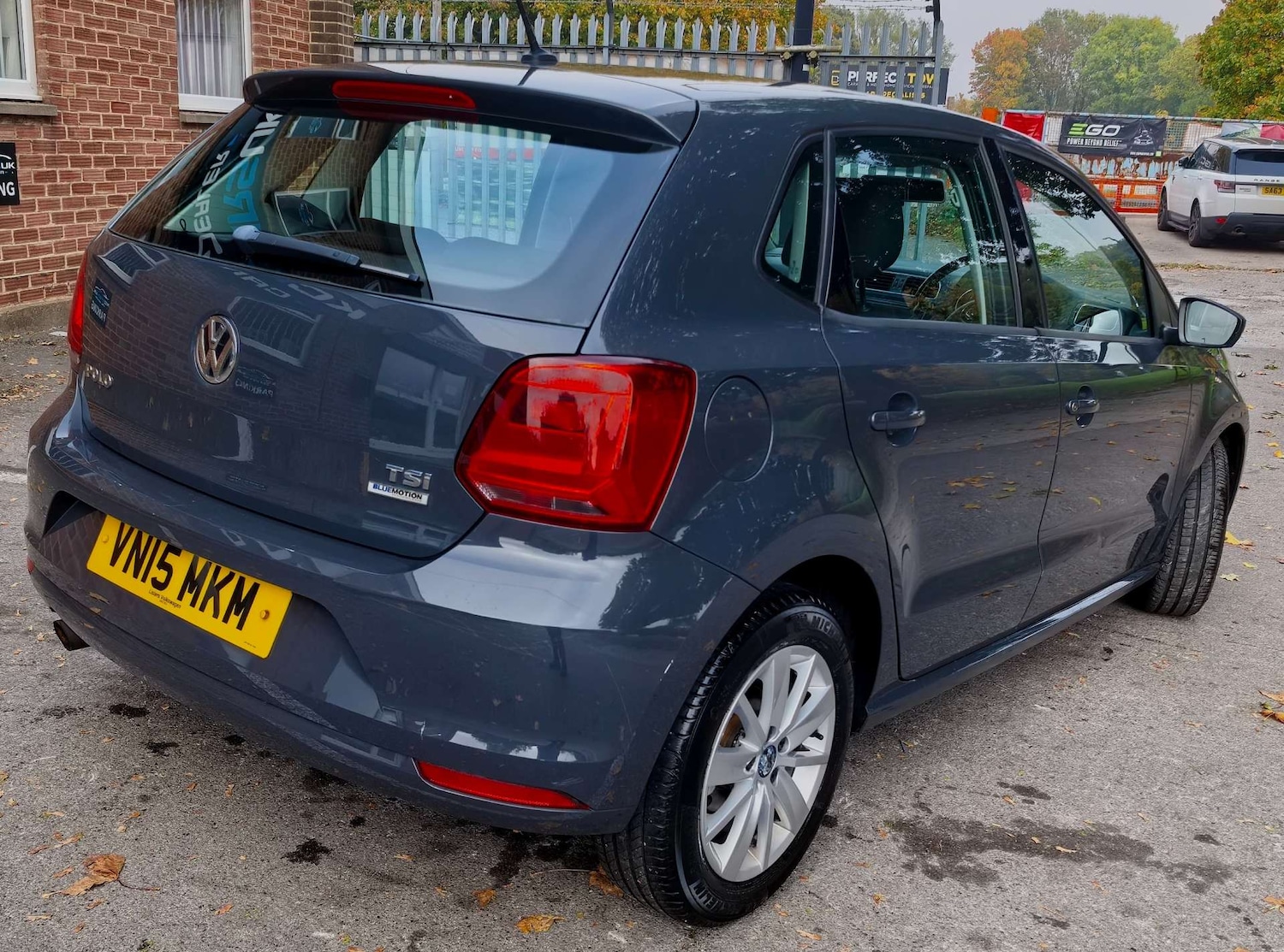 Used Volkswagen Polo 2015 for sale - 76601373: Photo 4