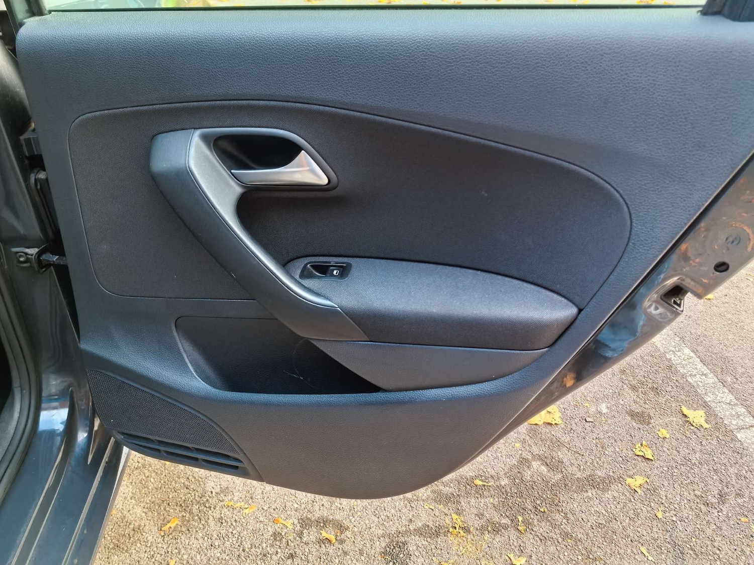 Used Volkswagen Polo 2015 for sale - 76601373: Photo 66