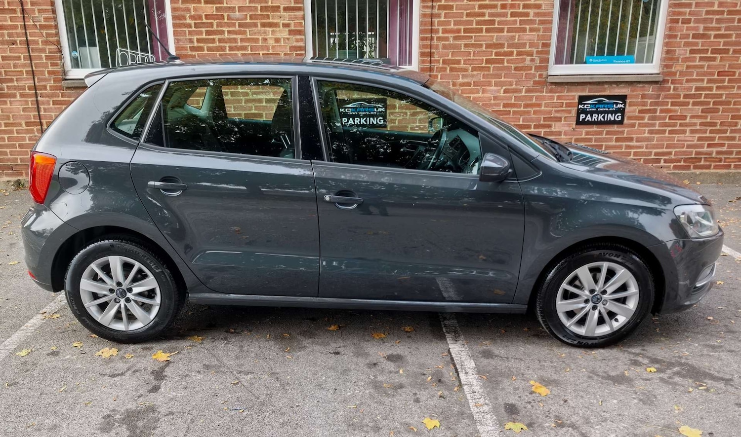 Used Volkswagen Polo 2015 for sale - 76601373: Photo 90