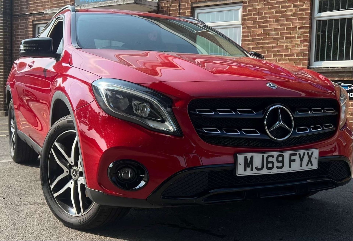 Used Mercedes-Benz GLA 2020 for sale - 76278411: Photo 1