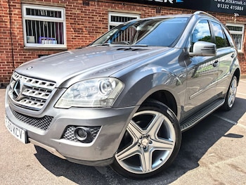 Used Mercedes-Benz M Class 2010 for sale - 79383115: Photo