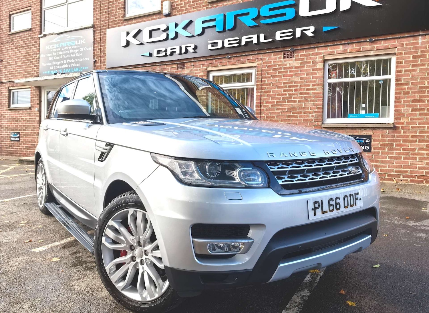 Used Land Rover Range Rover Sport 2016 for sale - 76602193: Photo 1