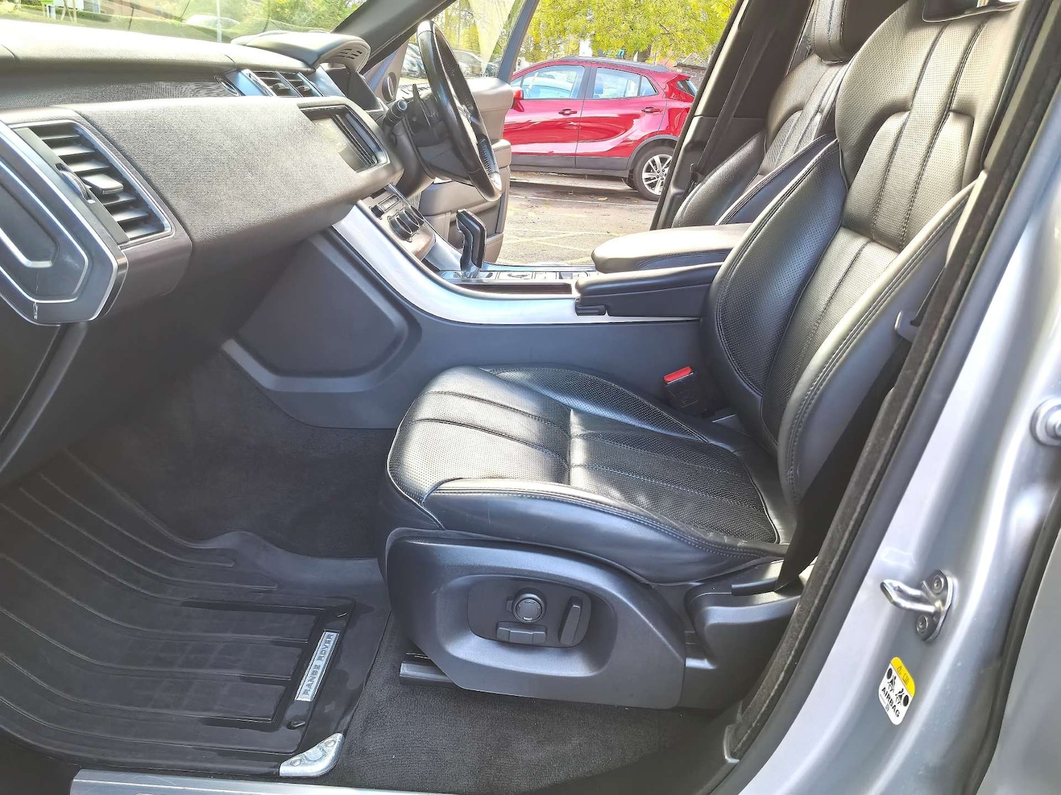 Used Land Rover Range Rover Sport 2016 for sale - 76602193: Photo 28