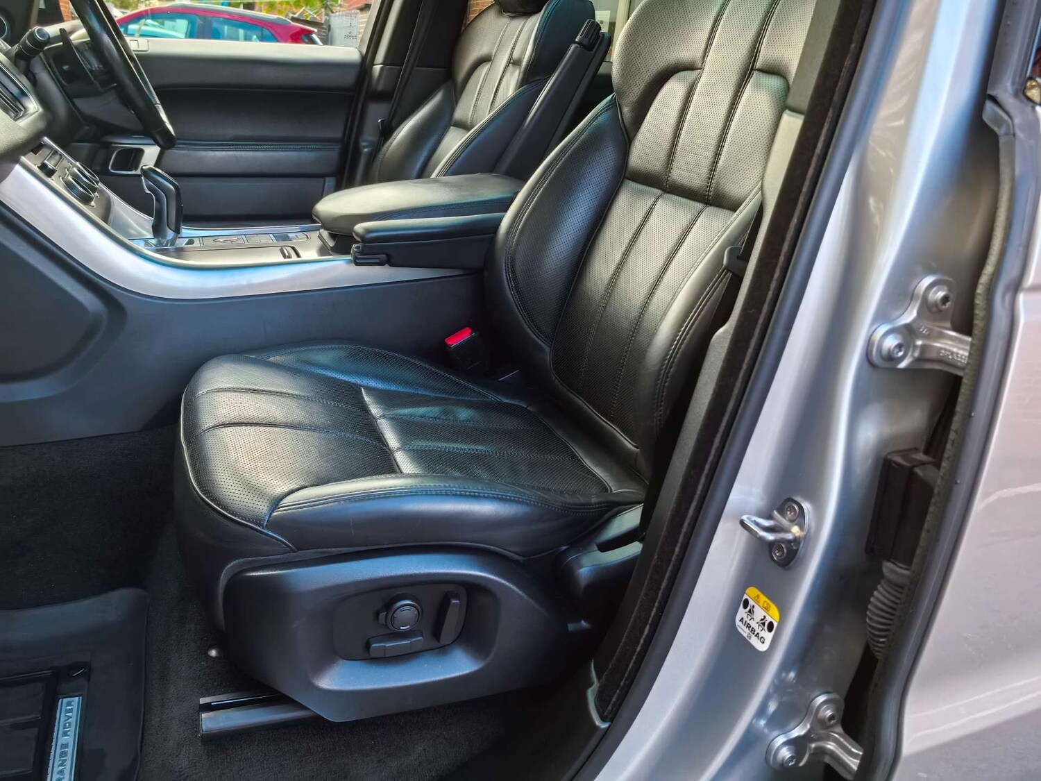 Used Land Rover Range Rover Sport 2016 for sale - 76602193: Photo 36