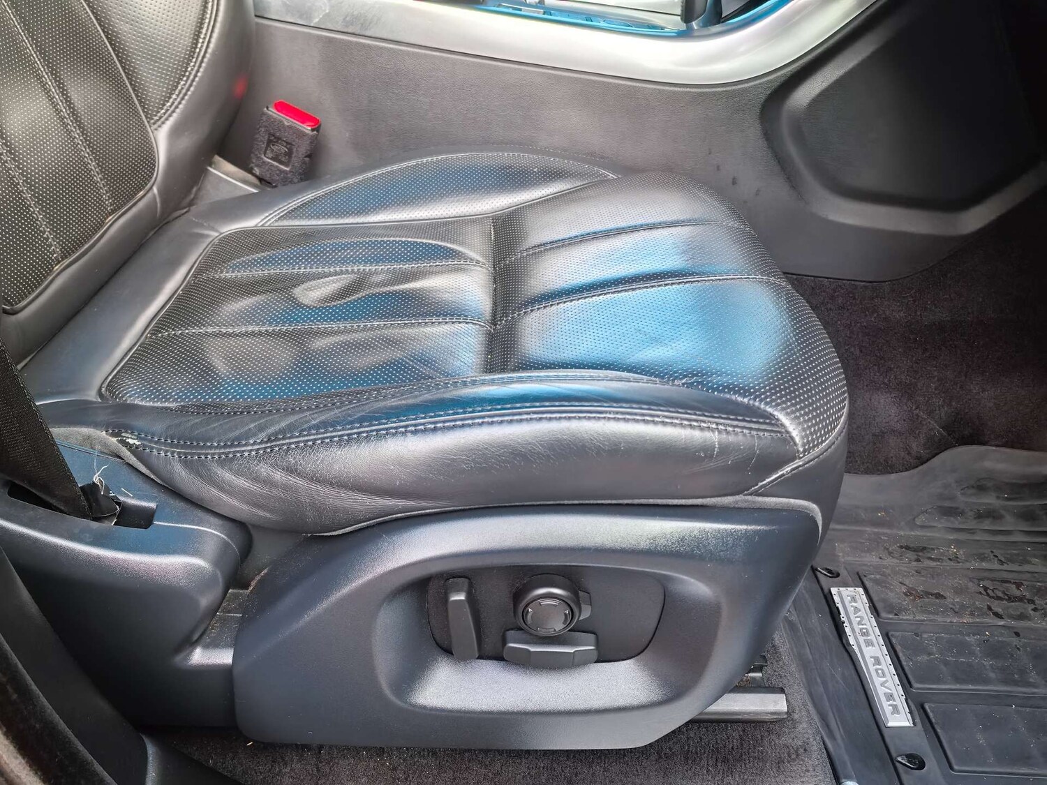 Used Land Rover Range Rover Sport 2016 for sale - 76602193: Photo 40